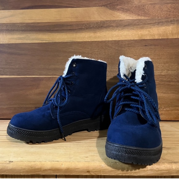 SQL Blue Lace Up Ankle Boots - Ladies Size 5 - Picture 2 of 4